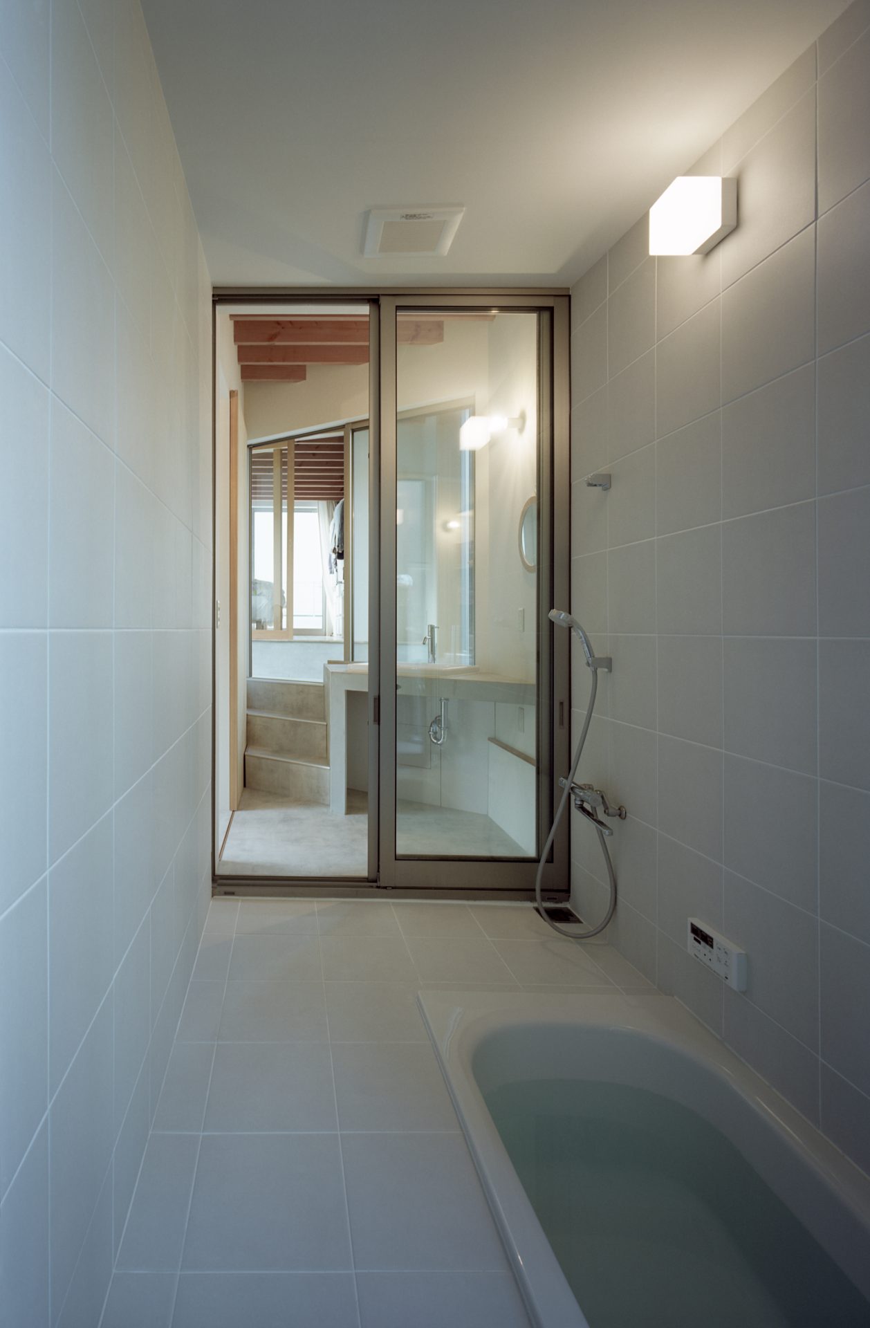 広島東広島の家の浴室