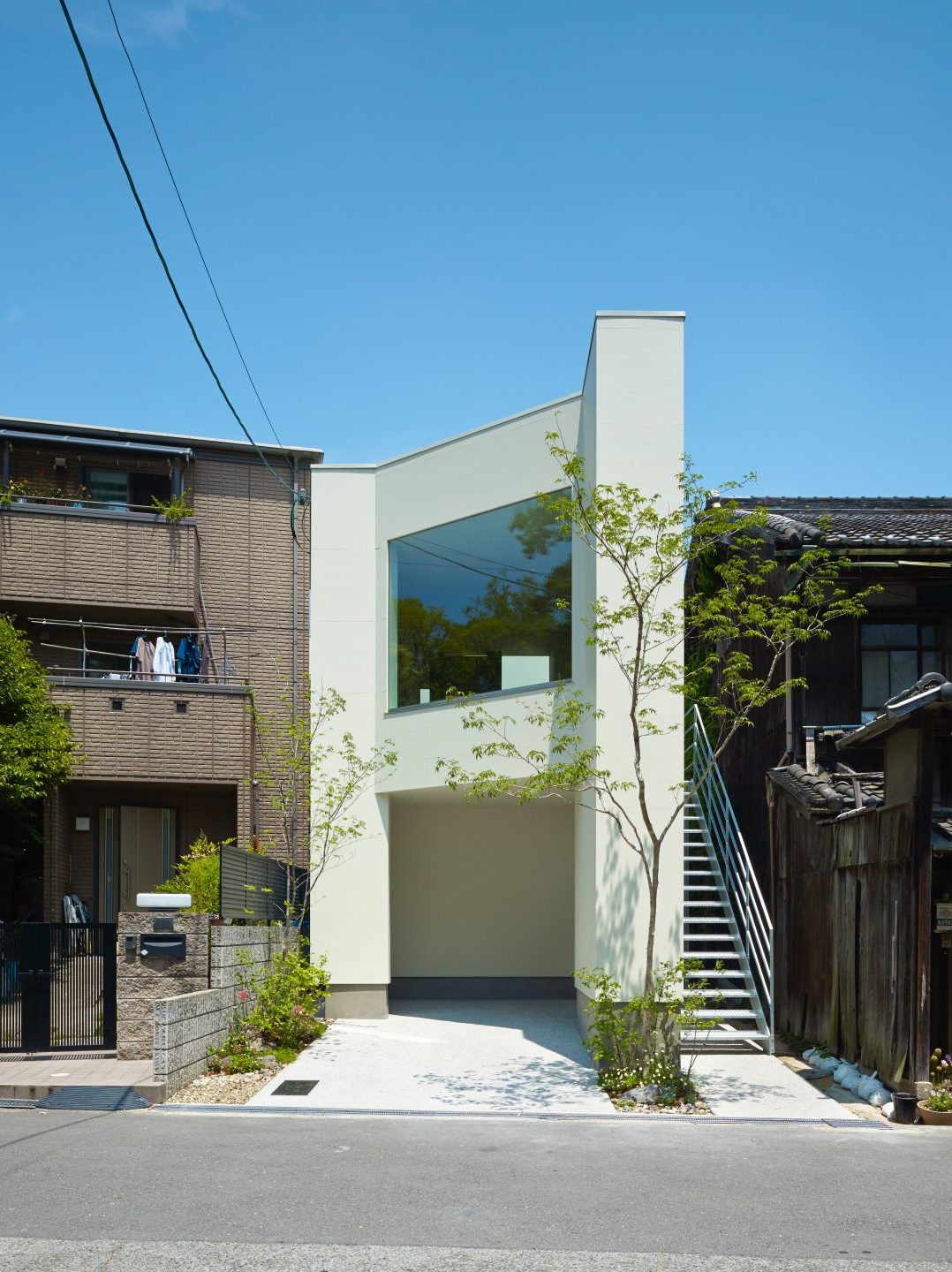 大阪の住吉にある狭小住宅の外観