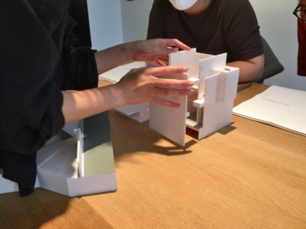 奈良京終の家　模型